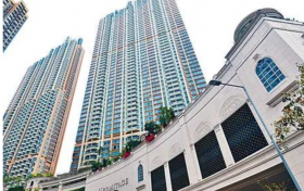 香港房产帝峯皇殿开放式715万