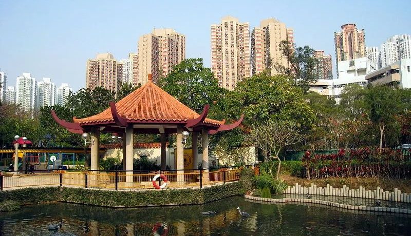 香港沙田二手房河畔花园房价480万售出2房