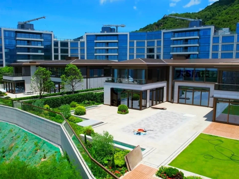 香港九龙塘超级豪宅缇外超豪华别墅，私家花园带泳池  第3张