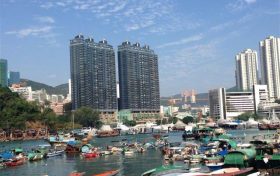 香港港岛区蓝湾半岛租金6.8万元租出复式户型