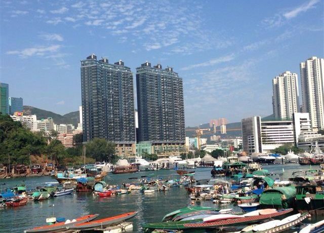 香港港岛区蓝湾半岛租金6.8万元租出复式户型