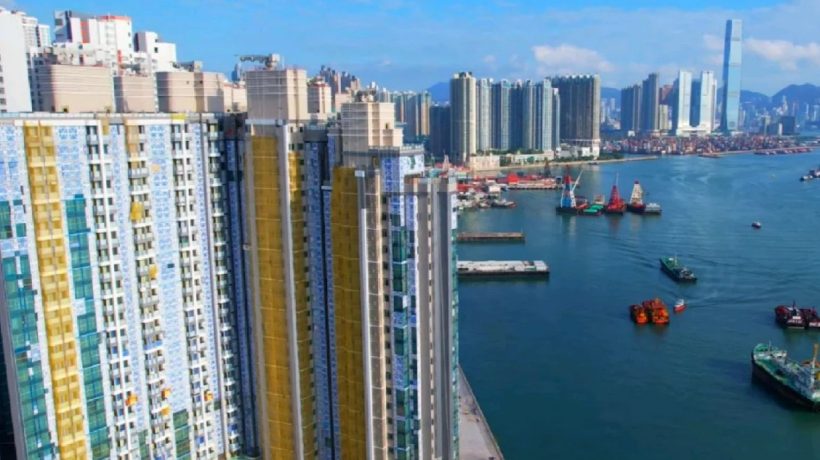 香港维港汇拥维港正南海景的景观优势，户户向海