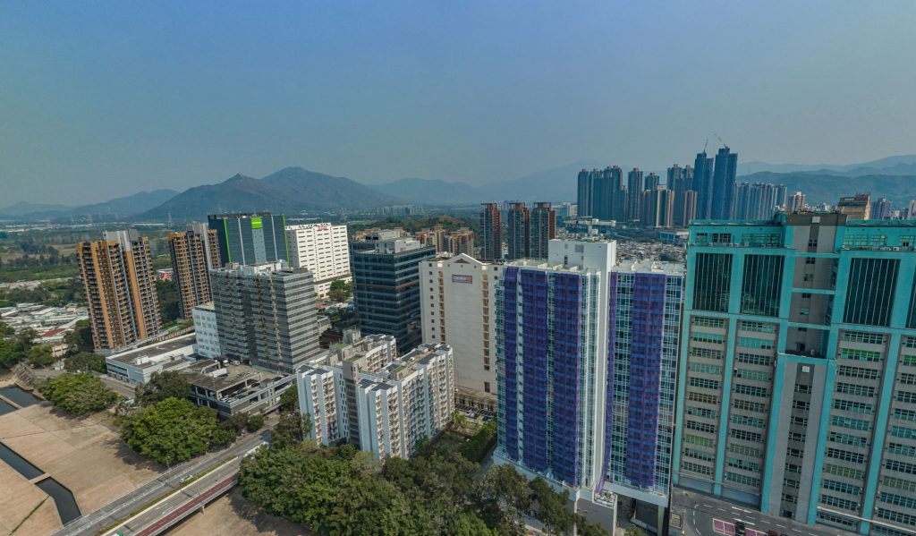 香港元朗朗屏地铁站附近新楼盘雨后，交通方便 香港新楼盘 第1张