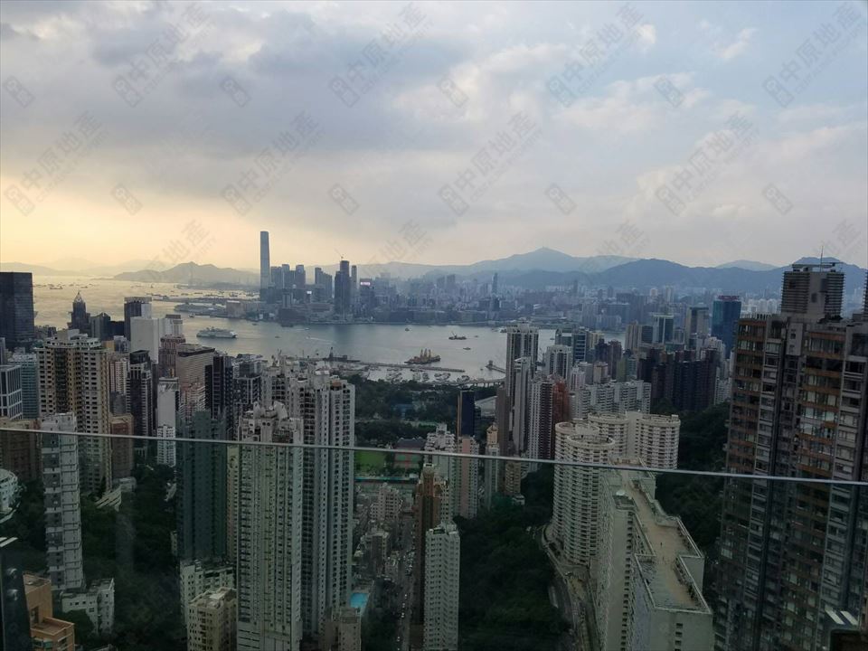 名门－顶层复式带天台花园约合：296.5平方米 香港新盘介绍 第16张