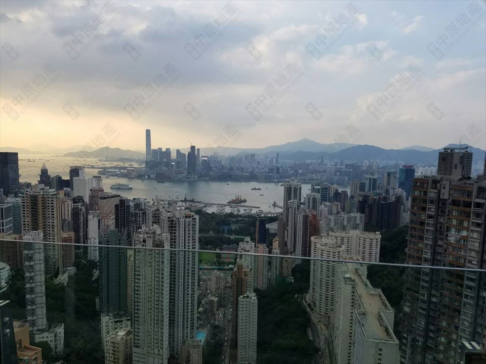 名门-顶层复式带天台花园约合:296.5平方米 第16张-