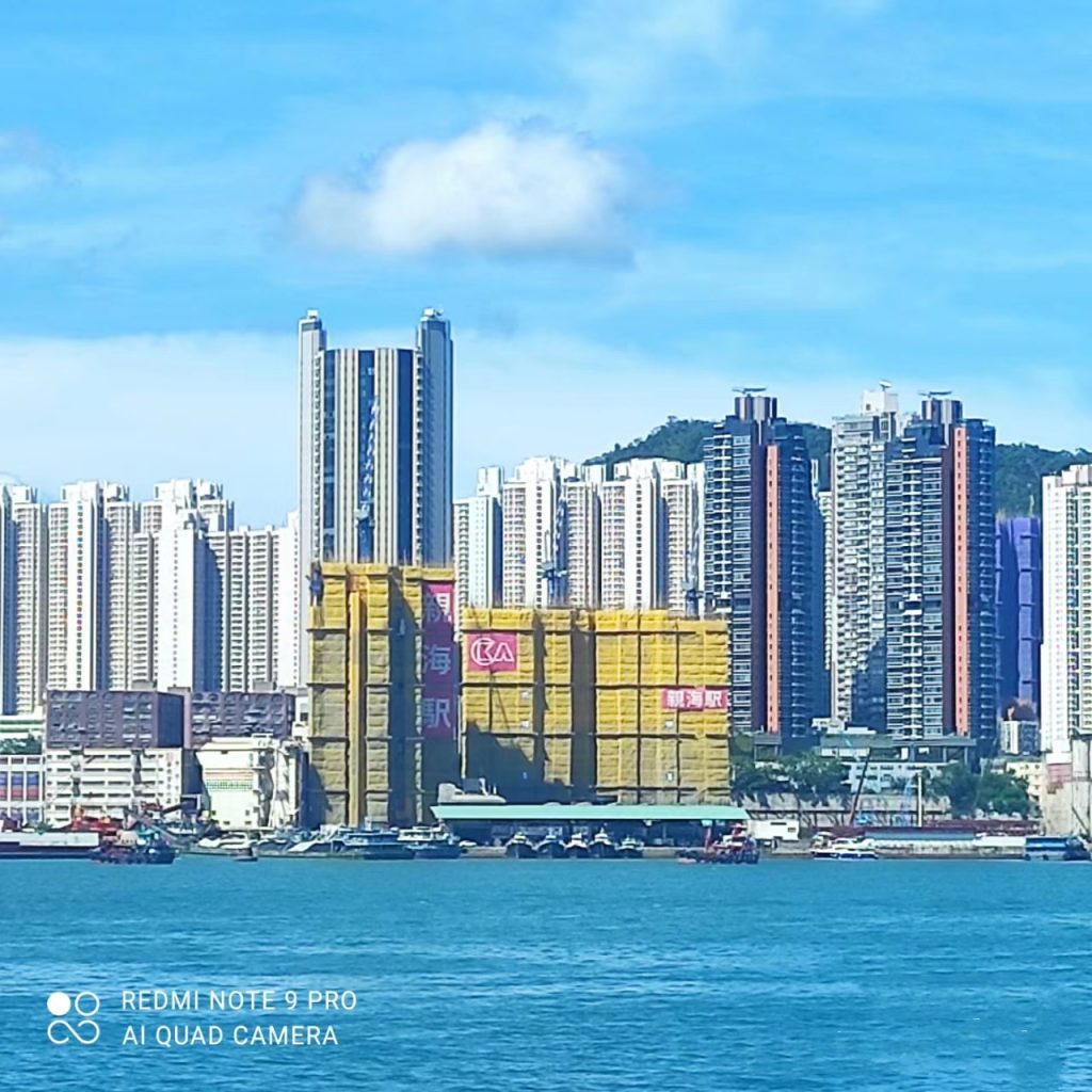 亲海駅位于九龙东的油塘拥有绝佳的海景 香港房产新闻 第4张