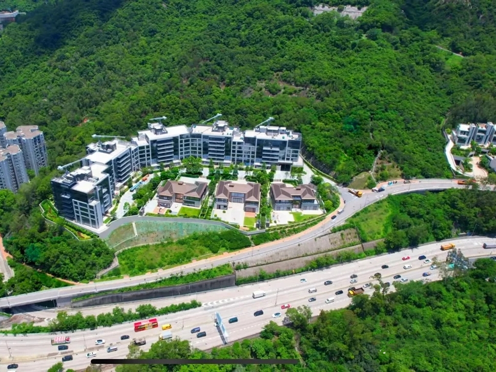 缇外 Mont Verra 位处香港九龙塘半山现代院墅设计 第5张-