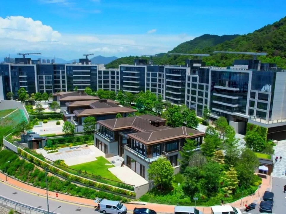 香港九龙塘缇外低密度楼盘式别墅 第1张-
