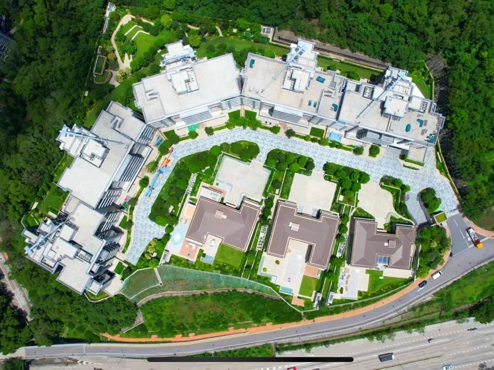 缇外 Mont Verra 位处香港九龙塘半山现代院墅设计 第6张-