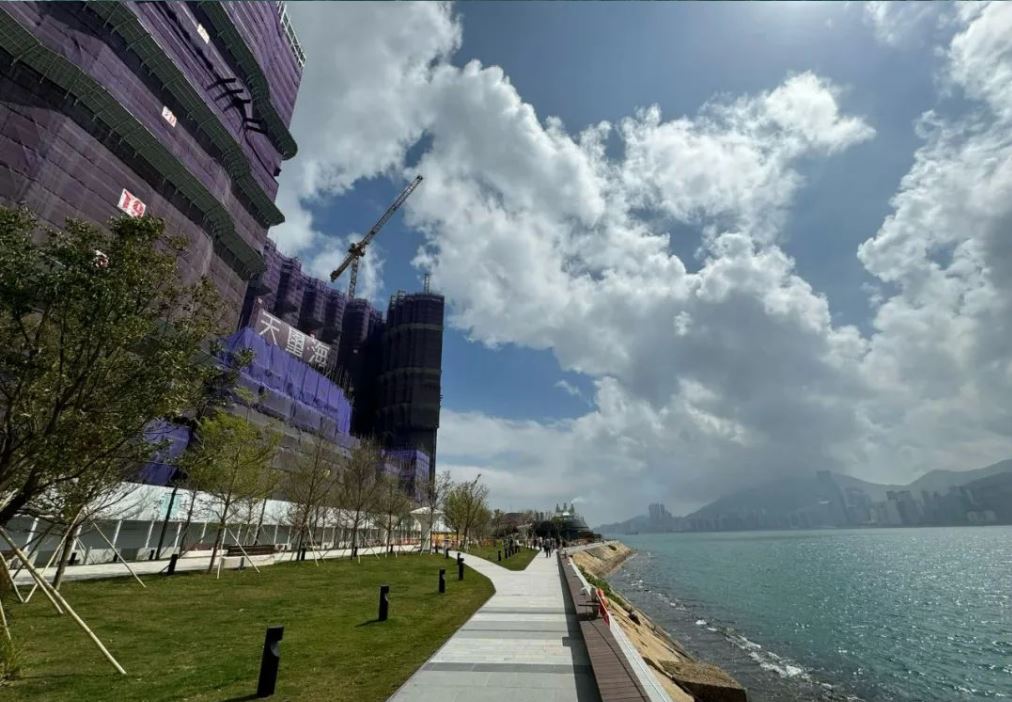 香港澐璟(沄景)首页网站丨楼盘详情_户型 第7张- 启德澐璟海旁道实景(旁边就是天玺海)