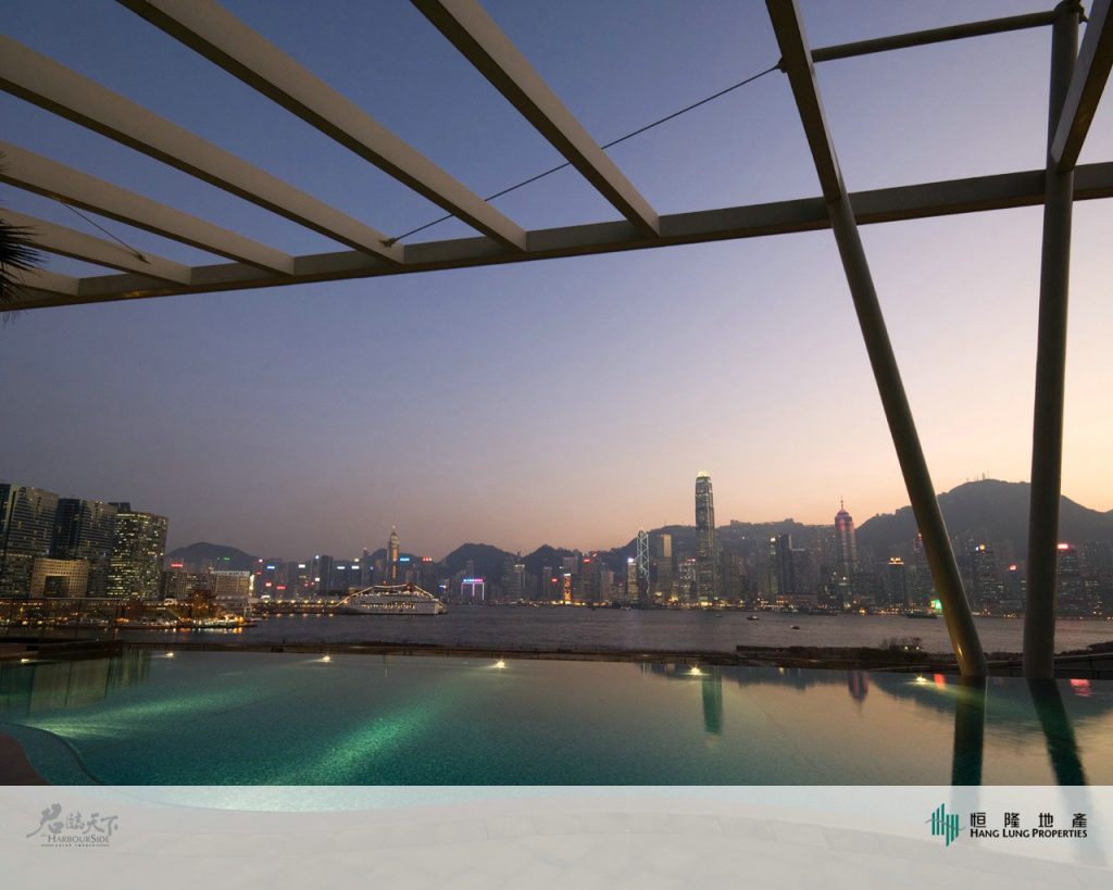 香港九龙站豪宅君临天下-温暖的家欣赏整个维港烟花景 第1张- 香港九龙站君临天下实景025