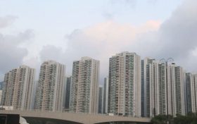 香港房产网消息：沙田第一城两房成交价