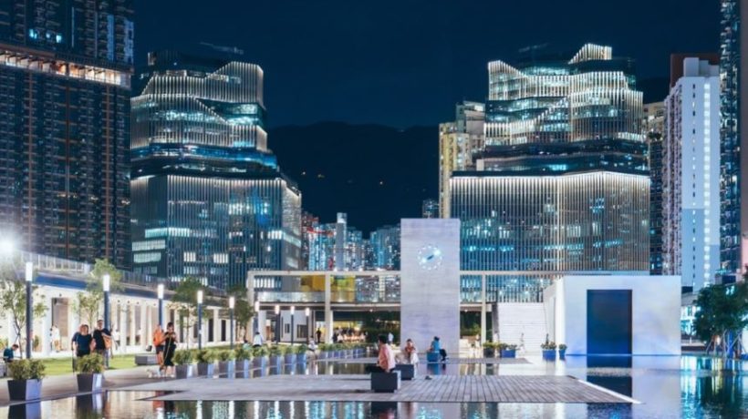 长江实业集团精心打造的启德临海大型住宅项目——花语海 (Victoria Blossom)