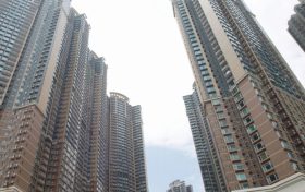 香港房产网消息：九龙泓景台以672万售出新买家为外区客
